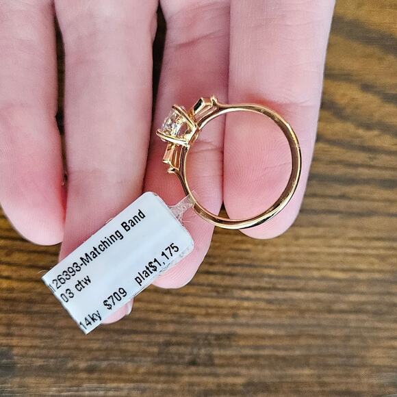 Sweet Engagement Ring 6.5mm Round Semi-Set Cubic Zirconia Gold-Tone Ring Size 8 - Picture 11 of 14